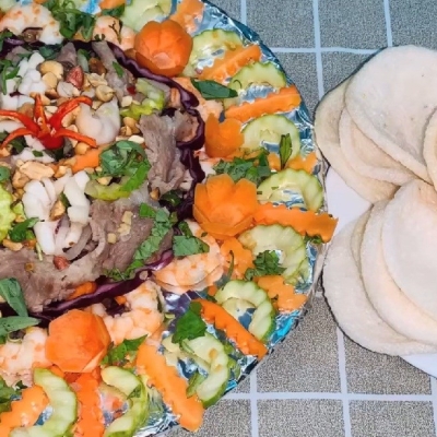 Gỏi nấm bò 