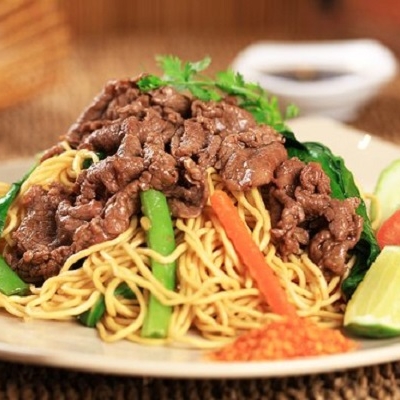 Mì xào bò 