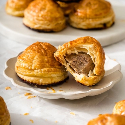 Bánh pate chaud